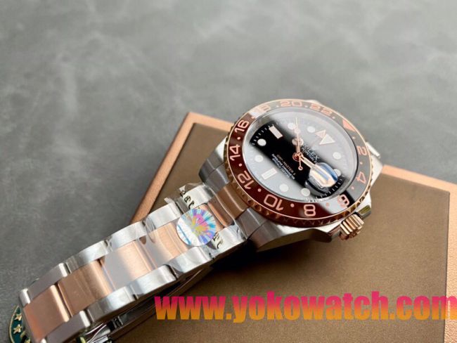 ロレックスコピー GMT-Master II（グリーンニッチ）41mm 126710BLNR“ブラック・ダイヤル＋ステンレスケース＋セラミックベゼル＋オイスターブレスレット” メンズ専用モデル