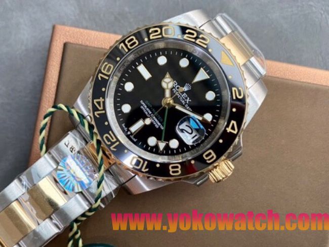 ロレックスコピー GMT-Master II（グリーンニッチ）41mm 126713CHNR“ブラック・ダイヤル＋ステンレスケース＋ゴールドベゼル＋オイスターブレスレット” メンズ専用モデル