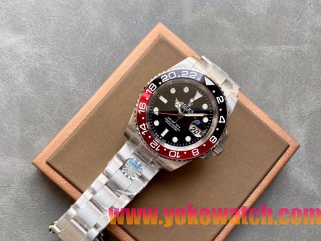 ロレックスコピー GMT-Master II（グリーンニッチ）41mm 126710BLNR“ブラック・ダイヤル＋ステンレスケース＋バイカラーアルミニウムベゼル＋オイスターブレスレット” メンズ専用モデル 