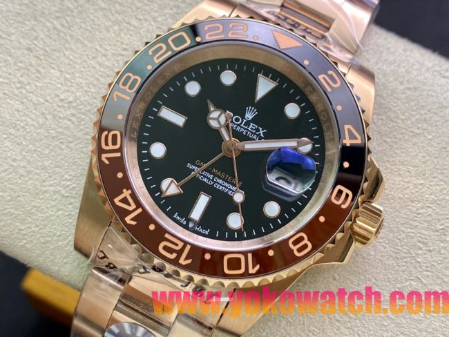 ロレックスコピー GMT-Master II（グリーンニッチ）40mm 126715CHNR“ブラック・ダイヤル＋ローズゴールドケース＋バイカラーセラミックベゼル（サッシャーン）＋オイスターブレスレット” メンズ専用モデル