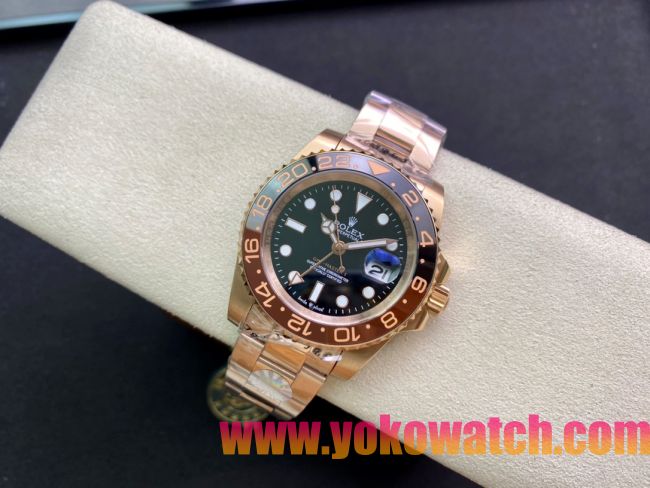 ロレックスコピー GMT-Master II（グリーンニッチ）40mm 126715CHNR“ブラック・ダイヤル＋ローズゴールドケース＋バイカラーセラミックベゼル（サッシャーン）＋オイスターブレスレット” メンズ専用モデル