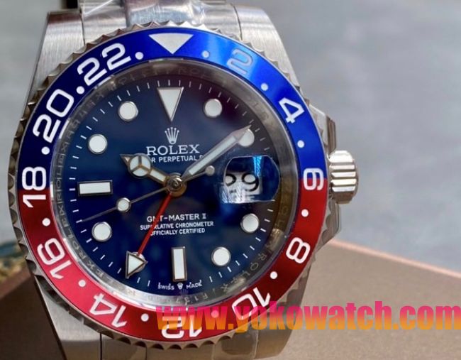 ロレックスコピー GMT-Master II（グリーンニッチ）40mm 126710BLNR“ブルー・ダイヤル＋ステンレスケース＋バイカラーセラミックベゼル（ピップス）＋オイスターブレスレット” メンズ専用モデル