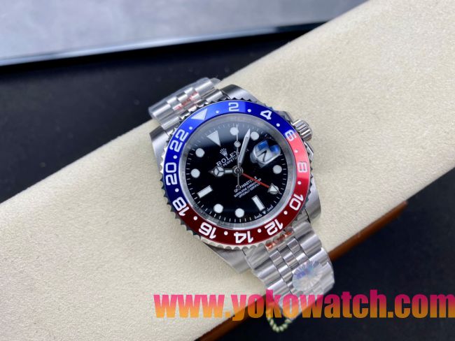 ロレックスコピー GMT-Master II（グリーンニッチ）40mm 126710BLNR“ブラック・ダイヤル＋ステンレスケース＋バイカラーセラミックベゼル（ブルー＆レッド）＋オイスターブレスレット” メンズ専用モデル