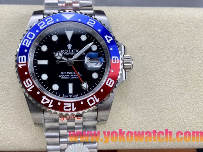 ロレックスコピー GMT-Master II（グリーンニッチ）40mm 126710BLNR“ブラック・ダイヤル＋ステンレスケース＋バイカラーセラミックベゼル（ブルー＆レッド）＋オイスターブレスレット” メンズ専用モデル
