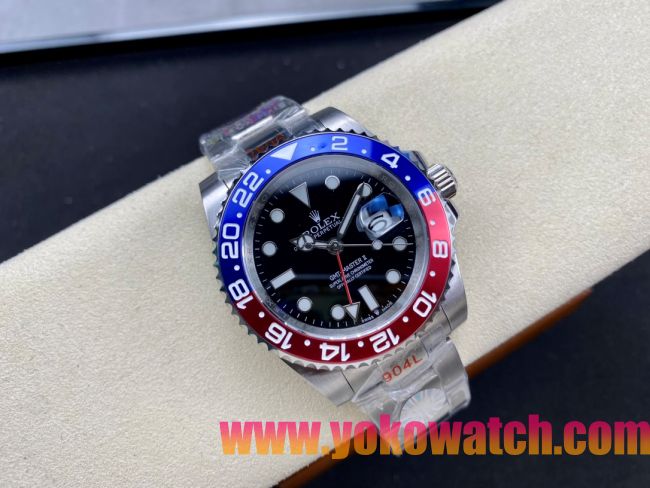 ロレックスコピー GMT-Master II（グリーンニッチ）40mm 126710BLNR“ブラック・ダイヤル＋ステンレスケース＋バイカラーセラミックベゼル（ブルー＆レッド）＋オイスターブレスレット” メンズ専用モデル