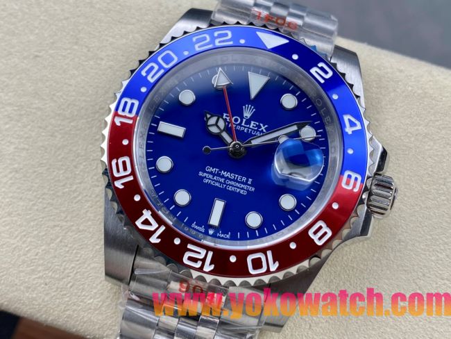 ロレックスコピー GMT-Master II（グリーンニッチ）40mm 126710BLNR“ブルー・ダイヤル＋ステンレスケース＋バイカラーセラミックベゼル（ブルー＆レッド）＋オイスターブレスレット” メンズ専用モデル
