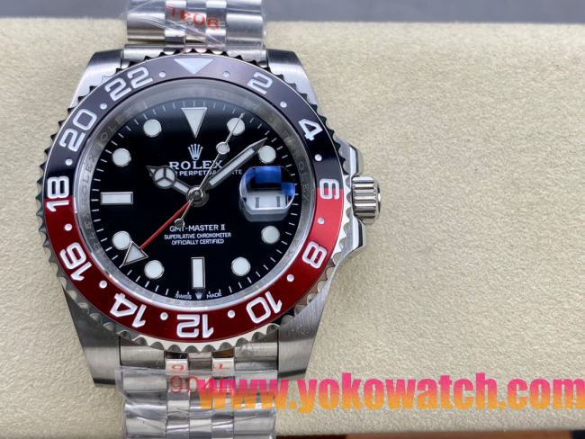 ロレックスコピー GMT-Master II（グリーンニッチ）40mm 126710BLNR“ブラック・ダイヤル＋ステンレスケース＋バイカラーセラミックベゼル（ブルー＆レッド）＋オイスターブレスレット” メンズ専用モデル