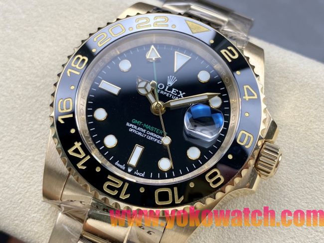 ロレックスコピー GMT-Master II（グリーンニッチ）40mm 126718LB“ブラック・ダイヤル＋イエローゴールドケース＋バイカラーセラミックベゼル（ブルー＆ブラック）＋オイスターブレスレット” メンズ専用モデル