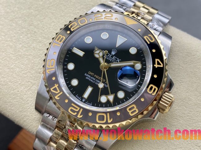 ロレックスコピー GMT-Master II（グリーンニッチ）40mm 126713LB“ブラック・ダイヤル＋ステンレスケース＋イエローゴールドベゼル＋バイカラーブレスレット” メンズ専用モデル 