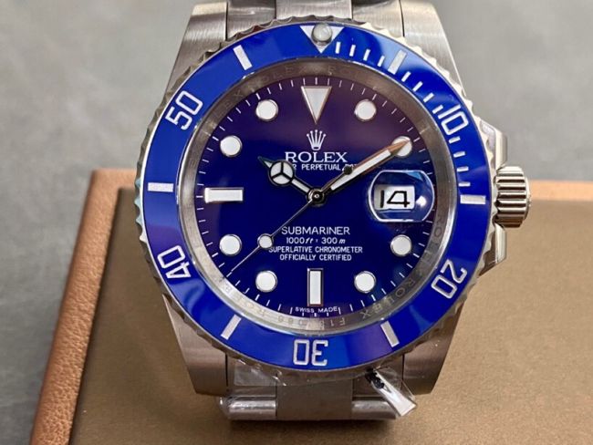 ロレックスコピー サブマリーナー（SUB）41mm 126610LB“ブルー・ベゼル＋ブルー・ダイヤル＋ステンレススチールケース＋オイスターブレスレット” メンズ専用モデル
