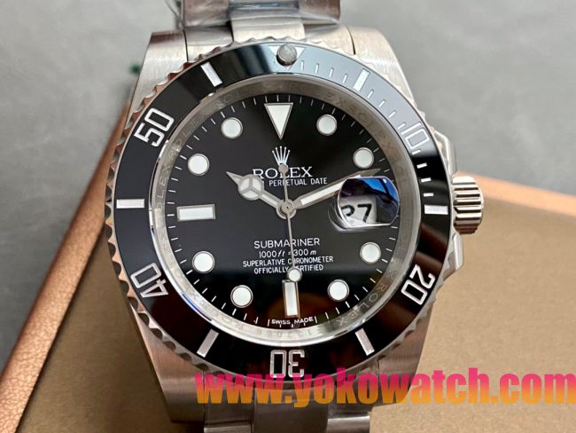 ロレックスコピー サブマリーナー（SUB）40mm 126610LN“ブラック・ベゼル＋ブラック・ダイヤル＋ステンレススチールケース＋オイスターブレスレット” メンズ専用モデル 