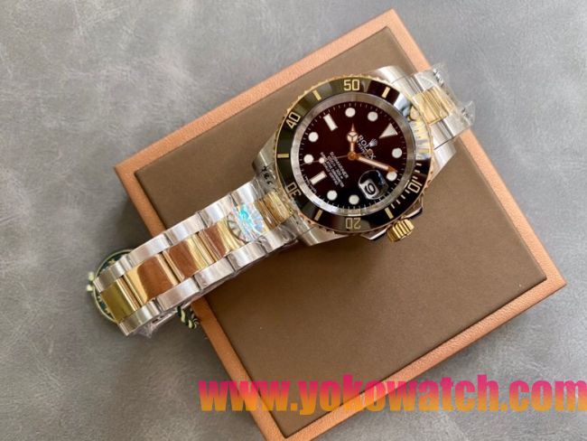 ロレックスコピー サブマリーナー（SUB）40mm 126613LN“間金・ブラック・ベゼル＋ブラック・ダイヤル＋ステンレススチール＆ゴールドケース＋オイスターブレスレット” メンズ専用モデル