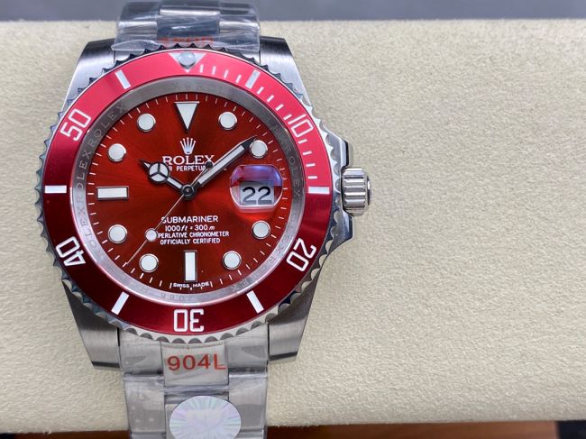 ロレックスコピー サブマリーナー（SUB）40mm 126610LN“レッド・ベゼル＋レッド・ダイヤル＋ステンレススチールケース＋オイスターブレスレット” メンズ専用モデル