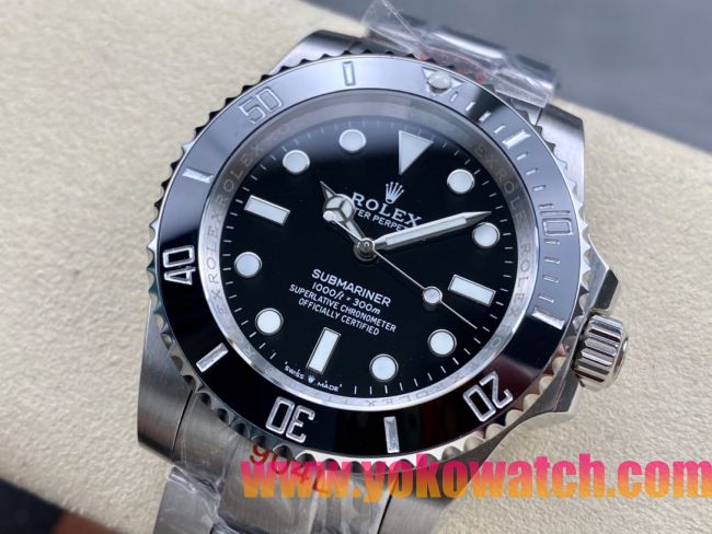 ロレックスコピー サブマリーナー（SUB）41mm 126610LN“無歴・ブラック・ベゼル＋ブラック・ダイヤル＋ステンレススチールケース＋オイスターブレスレット” メンズ専用モデル