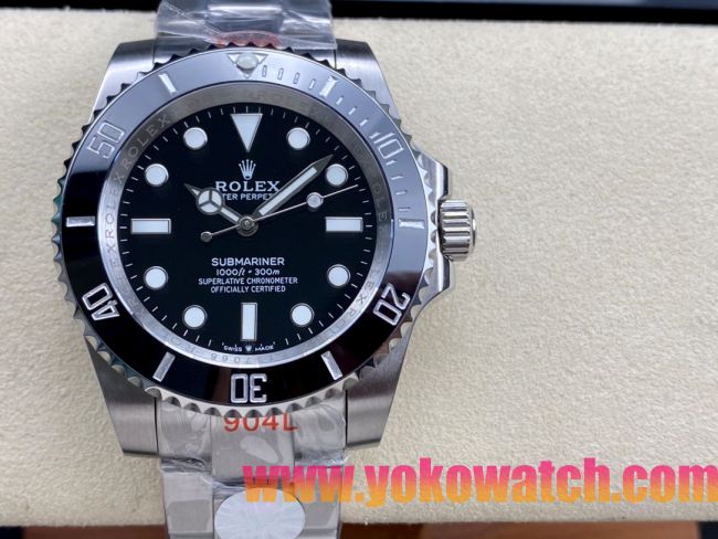 ロレックスコピー サブマリーナー（SUB）41mm 126610LN“無歴・ブラック・ベゼル＋ブラック・ダイヤル＋ステンレススチールケース＋オイスターブレスレット” メンズ専用モデル