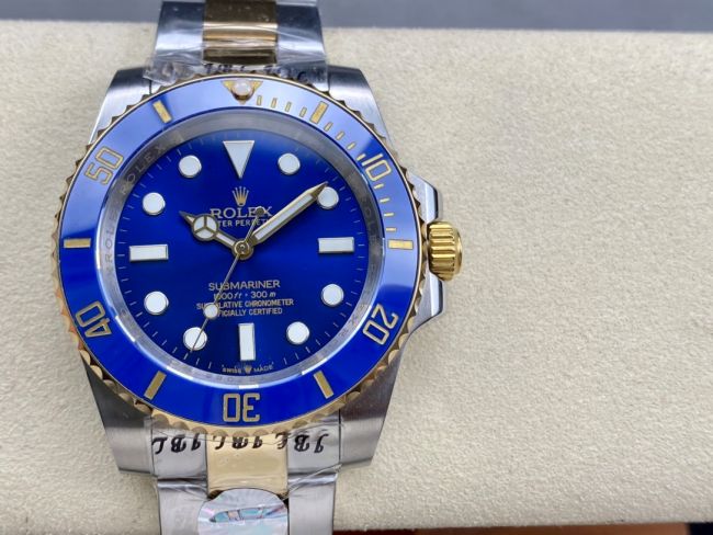 ロレックスコピー サブマリーナー（SUB）41mm 126613LB“間金・無歴・ブルー・ベゼル＋ブルー・ダイヤル＋ステンレススチール＆ゴールドケース＋オイスターブレスレット” メンズ専用モデル