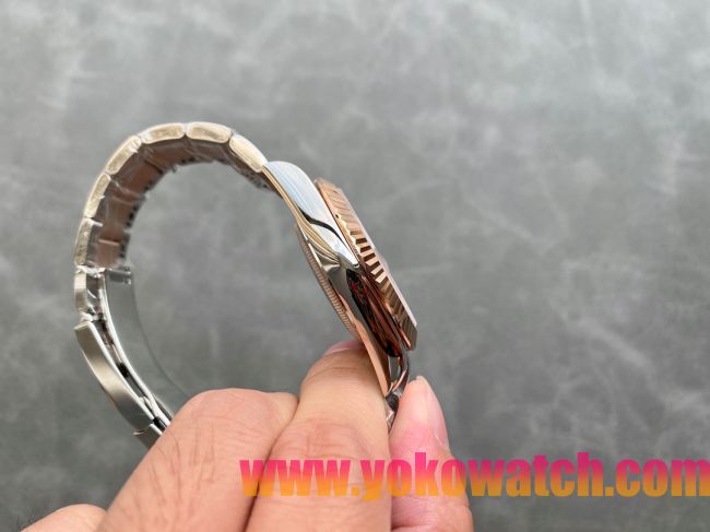 ロレックスコピー・ワールドタイマー（DIW）40mm 5185R“グリーン・ダイヤル＋ローズゴールドベゼル＋ステンレススチールケース＋オイスターブレスレット” メンズ専用モデル