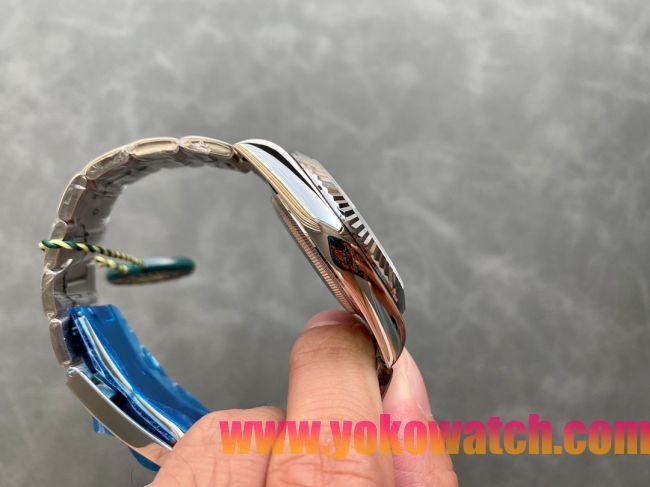ロレックスコピー・ワールドタイマー（DIW）40mm 5185R“ブラック・ダイヤル＋ローズゴールドベゼル＋ステンレススチールケース＋オイスターブレスレット” メンズ専用モデル 