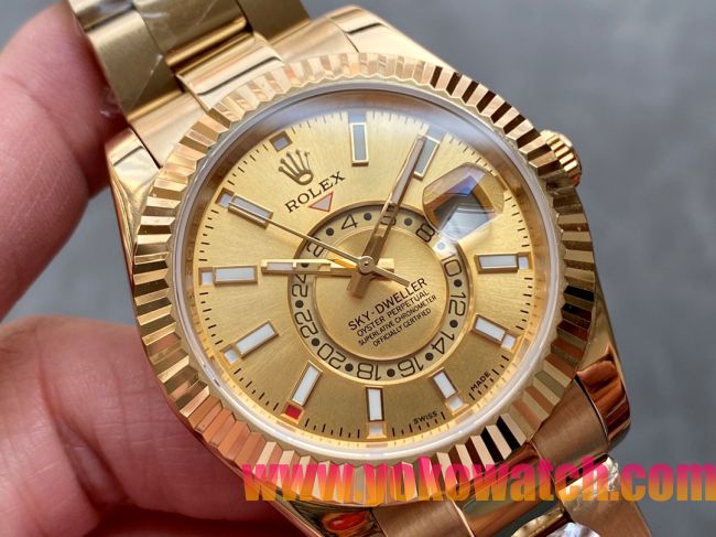 ロレックスコピー・スカイダイバー（SKY-DWELLER）40mm 326138“ゴールド・ダイヤル＋イエローゴールドケース＋オイスターブレスレット” メンズ専用モデル
