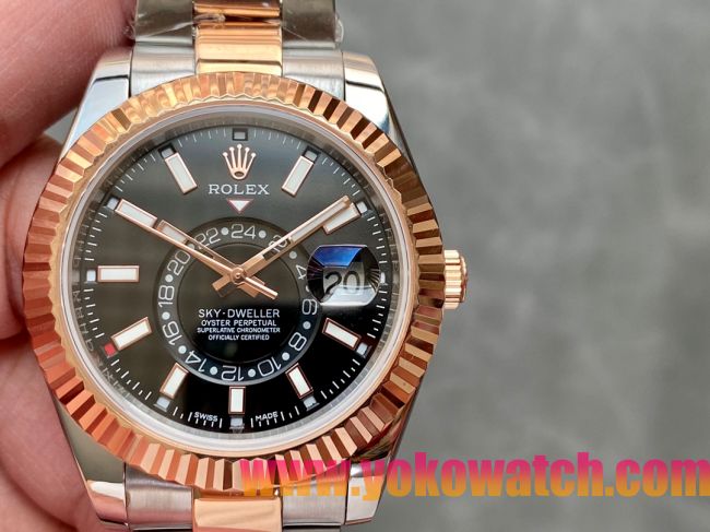 ロレックスコピー・スカイダイバー（SKY-DWELLER）40mm 326138“ブラック・ダイヤル＋ローズゴールドベゼル＋ステンレススチールブレスレット” メンズ専用モデル