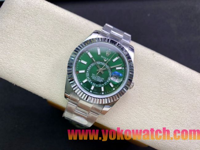 ロレックスコピー・スカイダイバー（SKY-DWELLER）42mm 326135“グリーン・ダイヤル＋ステンレススチールベゼル＋ステンレススチールブレスレット” メンズ専用モデル