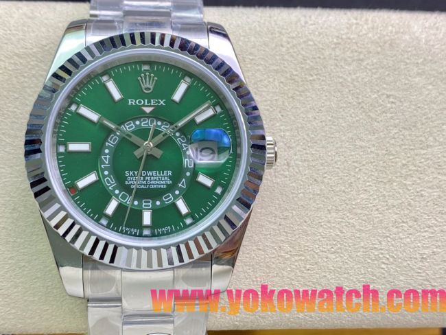 ロレックスコピー・スカイダイバー（SKY-DWELLER）42mm 326135“グリーン・ダイヤル＋ステンレススチールベゼル＋ステンレススチールブレスレット” メンズ専用モデル