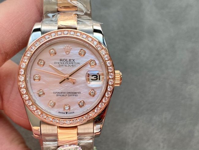 ロレックスコピー・デイトジャスト（DATEJUST）31mm 279160R“ダイヤモンドベゼル＋パールダイヤル＋ステンレススチール＆ローズゴールドブレスレット” レディース専用モデル