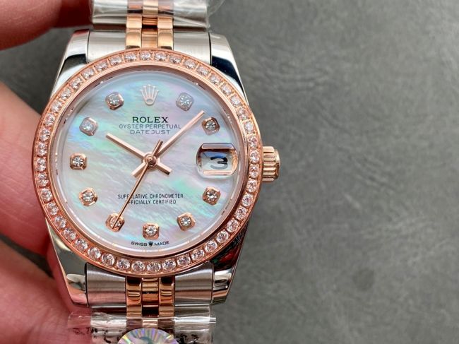 ロレックスコピー・デイトジャスト（DATEJUST）31mm 279160R“ダイヤモンドベゼル＋パールダイヤル＋ステンレススチール＆ローズゴールドブレスレット” レディース専用モデル