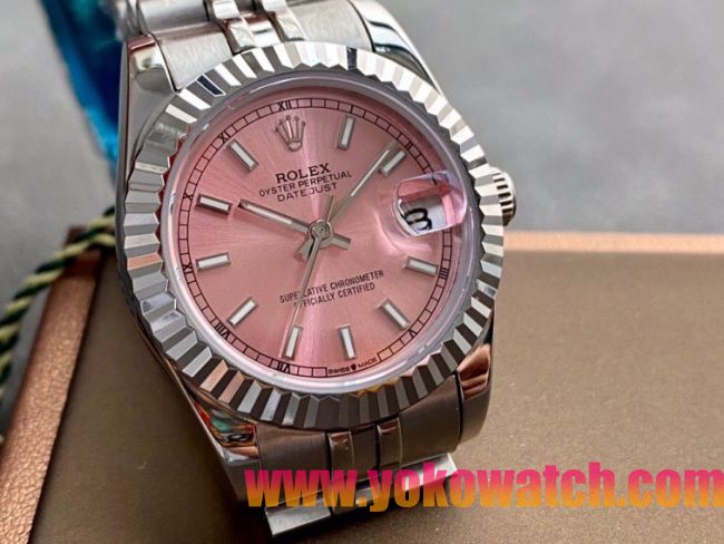 ロレックスコピー・デイトジャスト（DATEJUST）31mm 279138R“三角坑紋ベゼル＋ピンクダイヤル＋ステンレススチール＆イエローゴールドブレスレット” レディース専用モデル