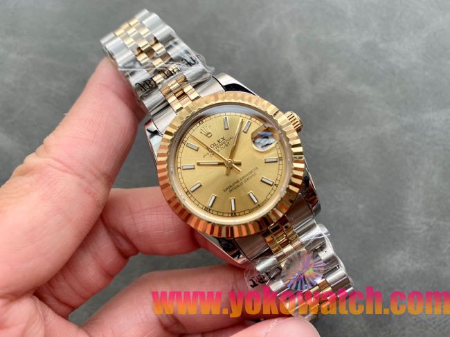 ロレックスコピー・デイトジャスト（DATEJUST）31mm 279138R“三角坑紋ベゼル＋ゴールドダイヤル＋ステンレススチール＆イエローゴールドブレスレット” レディース専用モデル
