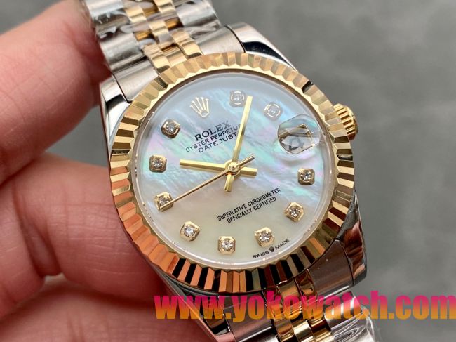 ロレックスコピー・デイトジャスト（DATEJUST）31mm 279138R“三角坑紋ベゼル＋ダイヤモンドインデックス＋真珠貝ダイヤル＋ステンレススチール＆イエローゴールドブレスレット” レディース専用モデル