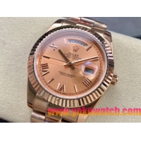 ロレックスコピー デイデイト 40mm 228235“ローズゴールド文字盤・ローマ数字インデックス＋リングコマンド機能搭載三角坑紋ベゼル（光圈）＋ブレスレット” メンズ専用モデル