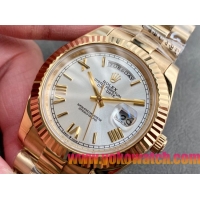 ロレックスコピー デイデイト（Day-Date）41mm 228238“シルバー・ダイヤル＋ゴールドインデックス＋イエローゴールドケース＋ブレスレット” レディース専用モデル
