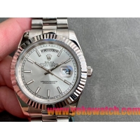 ロレックスコピー デイデイト（Day-Date）41mm 228206“シルバー・ダイヤル＋バーインデックス＋ステンレスベゼル＋ステンレスブレスレット” レディース専用モデル