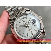 ロレックスコピー デイデイト（Day-Date）41mm 228206“シルバー・ダイヤル＋バーインデックス＋ステンレスベゼル＋ステンレスブレスレット” レディース専用モデル