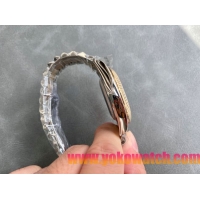 ロレックスコピー デイデイト（Day-Date）41mm 228235“シルバー・ダイヤル＋ダイヤモンドインデックス＋ゴールドベゼル＋ステンレスブレスレット” レディース専用モデル