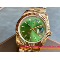 ロレックスコピー デイデイト（Day-Date）41mm 228235“グリーン・ダイヤル＋バーインデックス＋ゴールドベゼル＋ゴールドブレスレット” レディース専用モデル