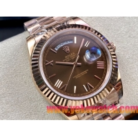 ロレックスコピー デイデイト（Day-Date）41mm 228235“ブラウン・ダイヤル＋ローマ数字インデックス＋イエローゴールドベゼル＋イエローゴールドブレスレット” レディース専用モデル