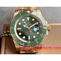 ロレックスコピー サブマリーナー（SUB）40mm 126613LN“グリーン・ベゼル＋グリーン・ダイヤル＋イエローゴールドケース＋オイスターブレスレット” メンズ専用モデル 