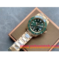 ロレックスコピー サブマリーナー（SUB）40mm 126613LN“グリーン・ベゼル＋グリーン・ダイヤル＋イエローゴールドケース＋オイスターブレスレット” メンズ専用モデル 